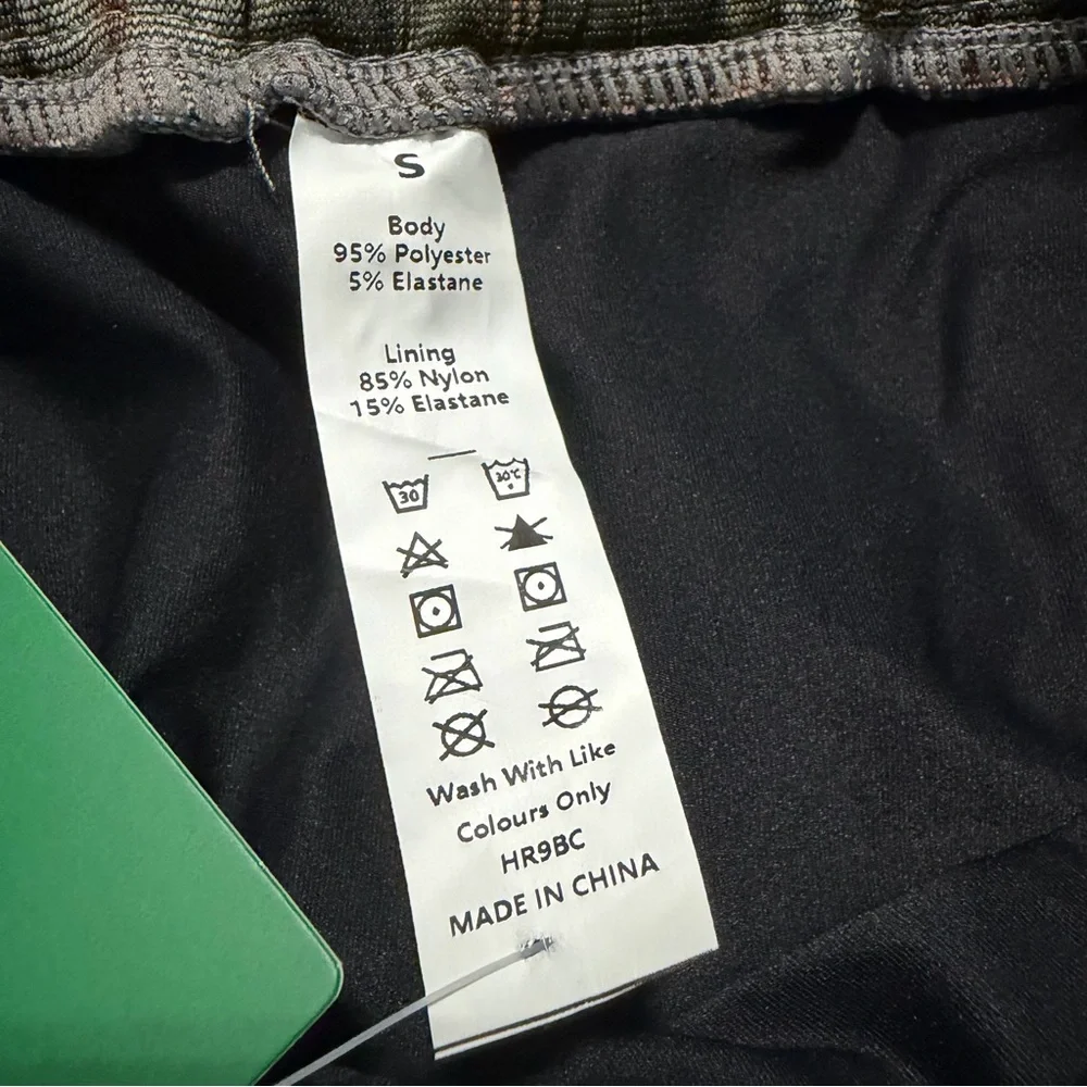 NWT Halara High Waisted‎ 2-in-1 Pleated Mini Skirt | Green Plaid | Size Small